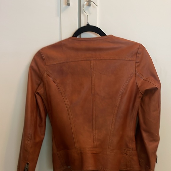Italian Leather Jacket - size 40 / xs - Picture 4 of 6